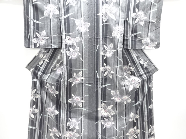 未使用品　縞に蘭模様浴衣